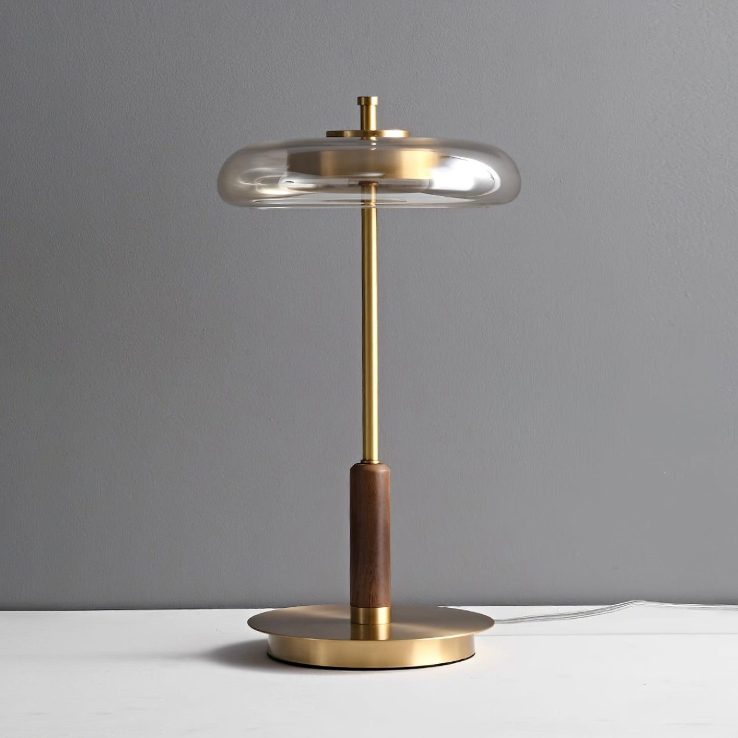 Redondo – Élégante lampe de table LED en métal et verre