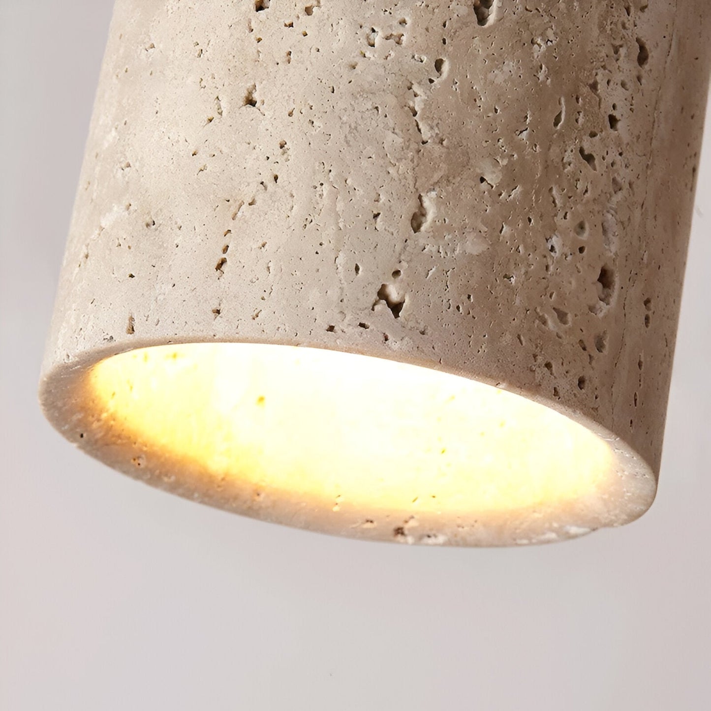Eira – Plafonnier en Pierre de Grotte Jaune