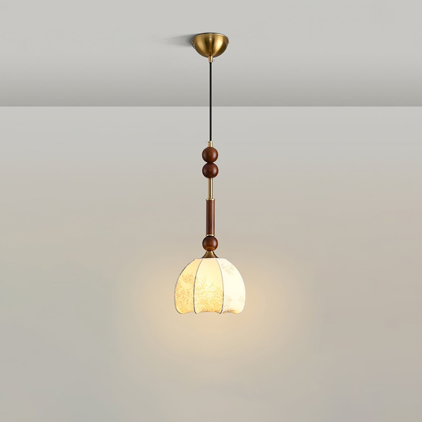Romy – Suspension style romain avec verre, bois et laiton