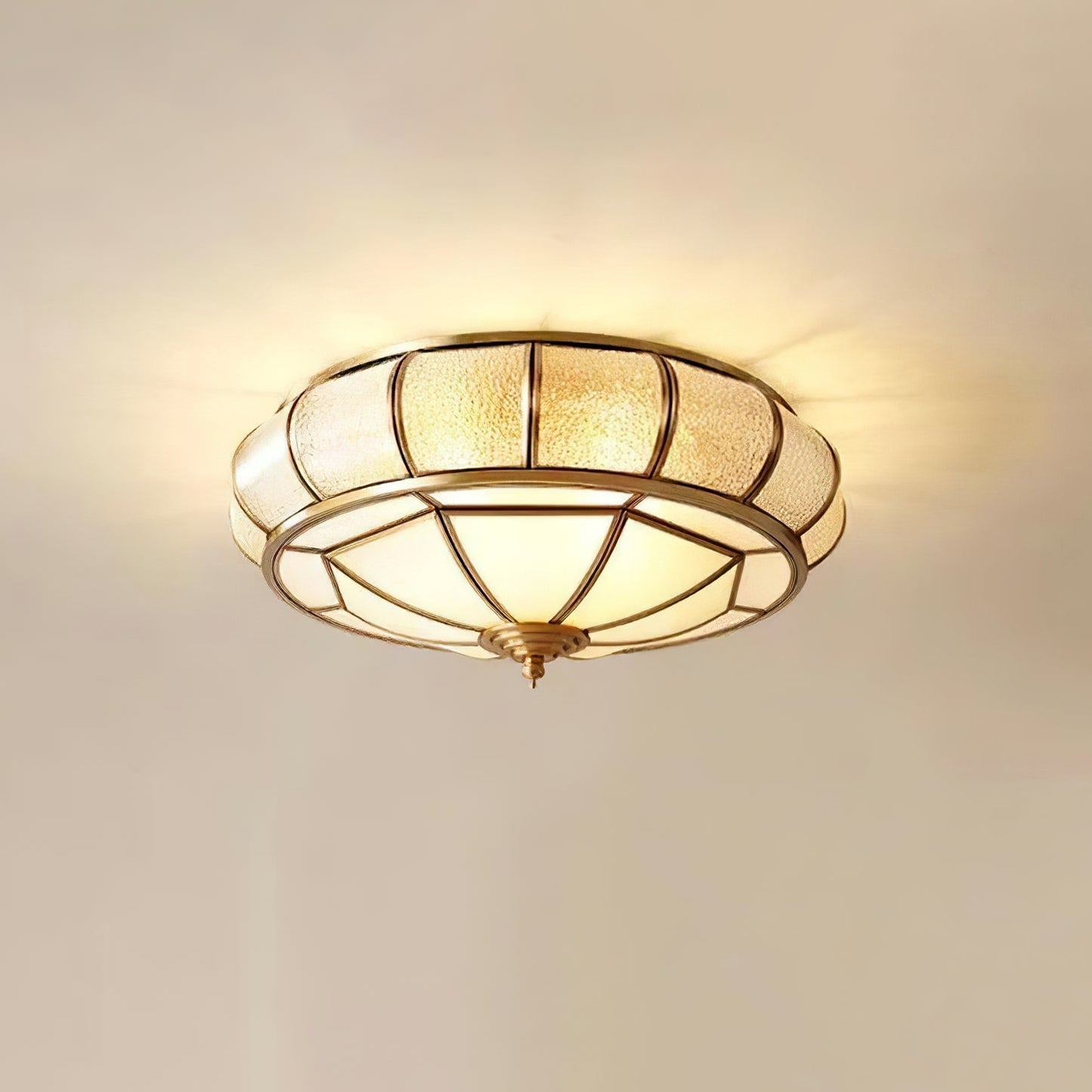 Lucien – Plafonnier rond en verre structuré : Classique rencontre élégant