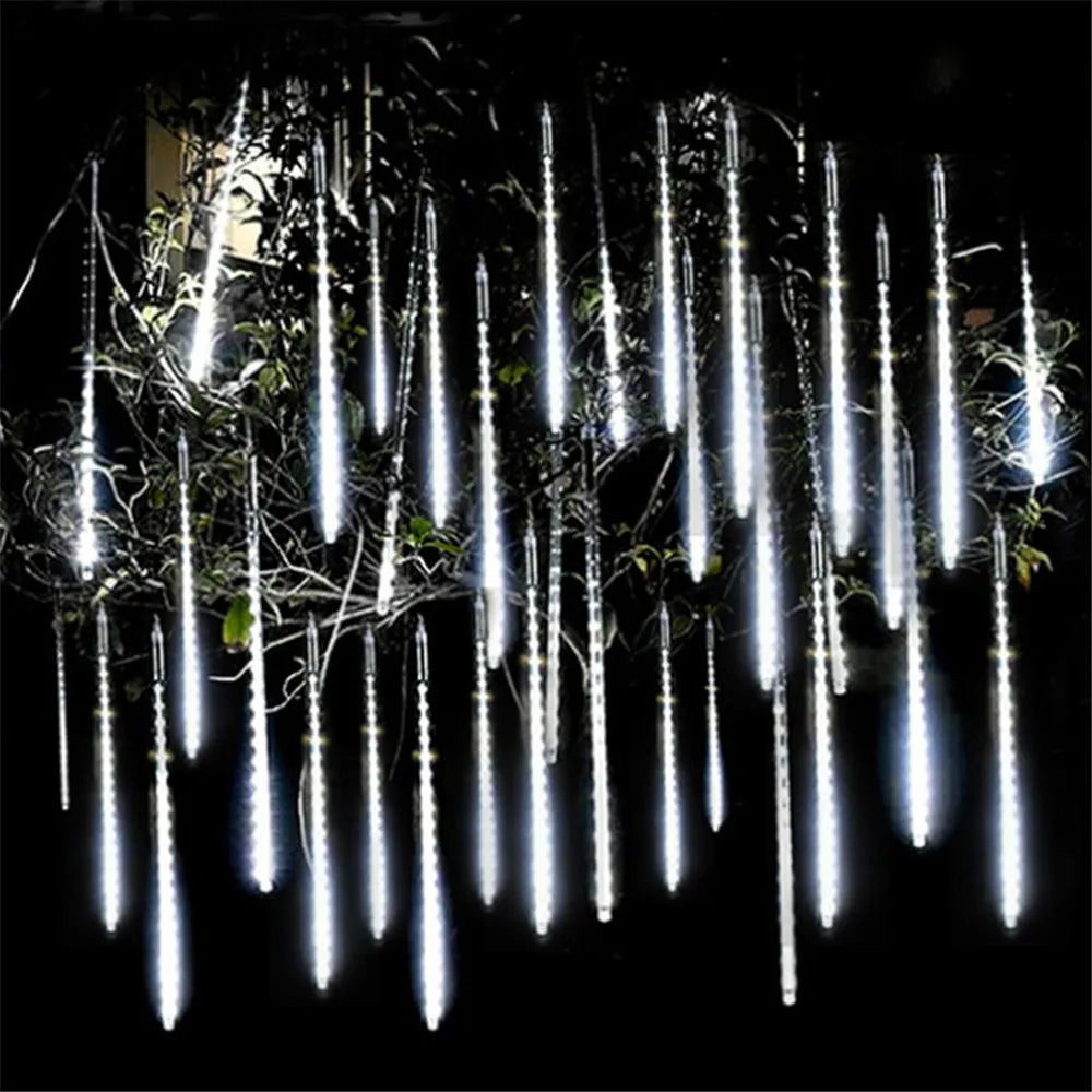 Meteora – LED Lumière Arbre pour Espaces Extérieurs