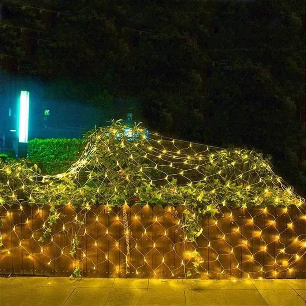 Yuki – Lumière en réseau LED pour Noël