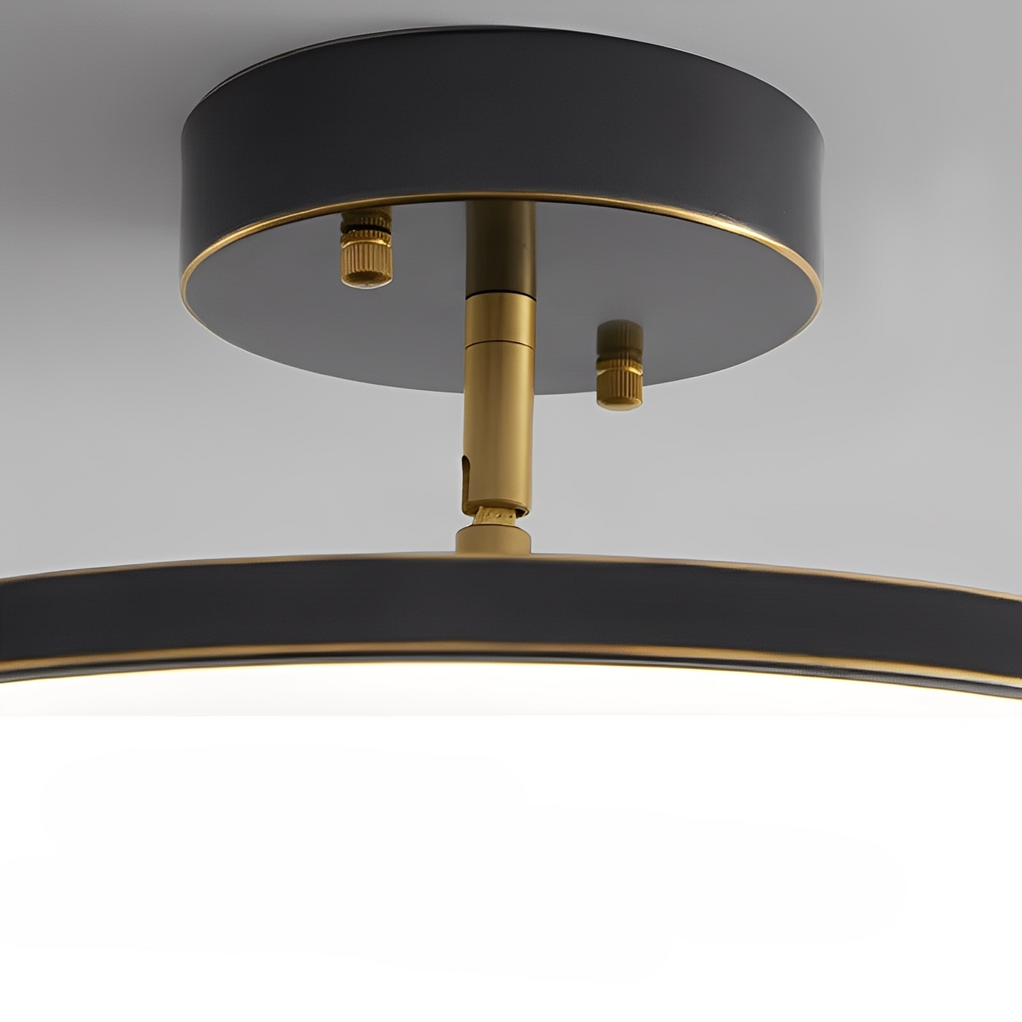 Niko – Moderne Plafonnier Rotatif
