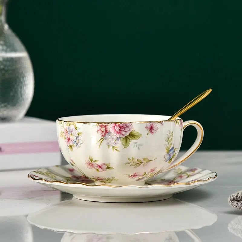 Emma – Tasses à café et thé en céramique