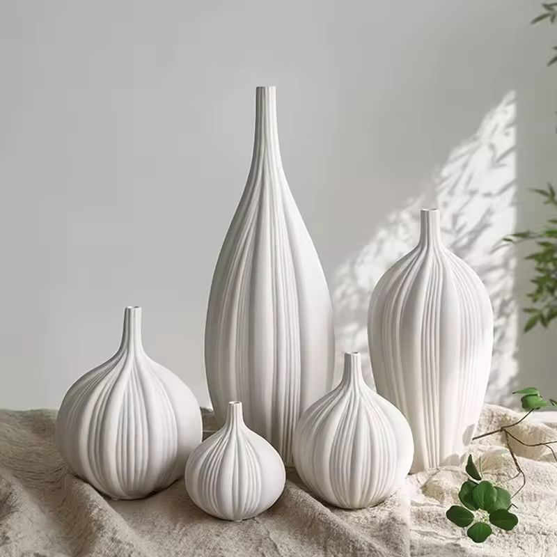 Erwan – Vase en céramique légèrement luxueuse