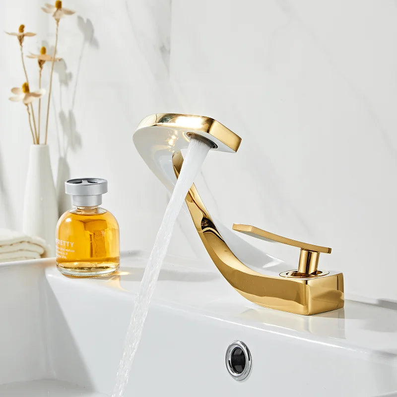 Avelyn – Robinet de salle de bain de luxe en chrome pour des moments de salle de bain élégants
