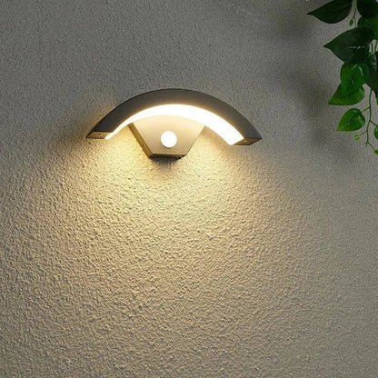 Kairo – Lampe Murale Extérieure Incurvée Étanche