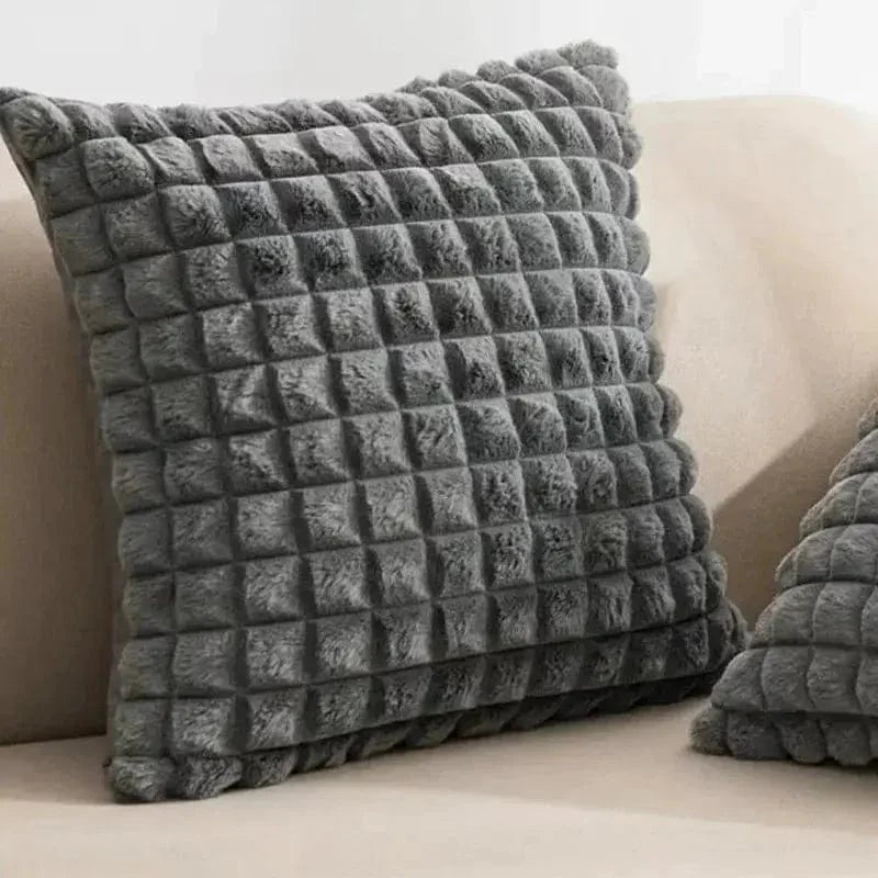 Terra – Housse de coussin en peluche