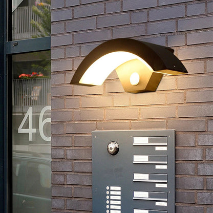 Kairo – Lampe Murale Extérieure Incurvée Étanche