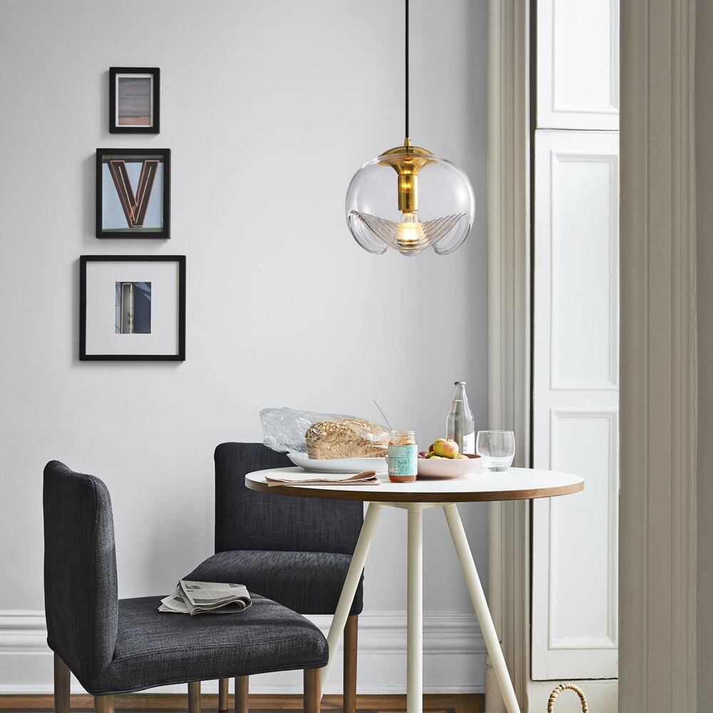 Alira – Suspension moderne en design de verre