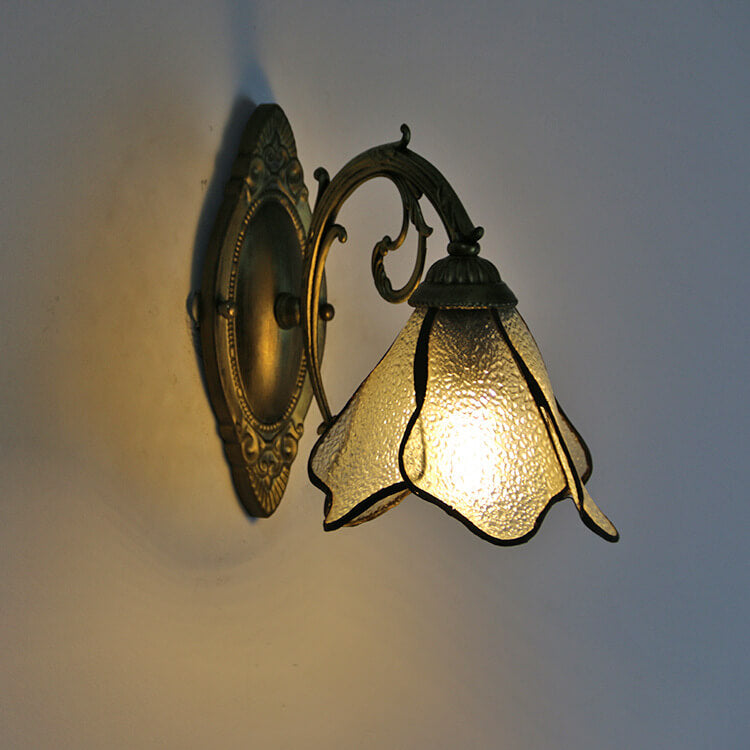 Leona – Lampe Murale en Verre Élégante