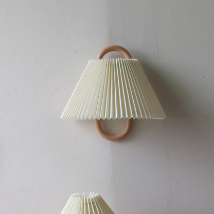 Aurelia – Lampe Murale LED en Bois de Hêtre