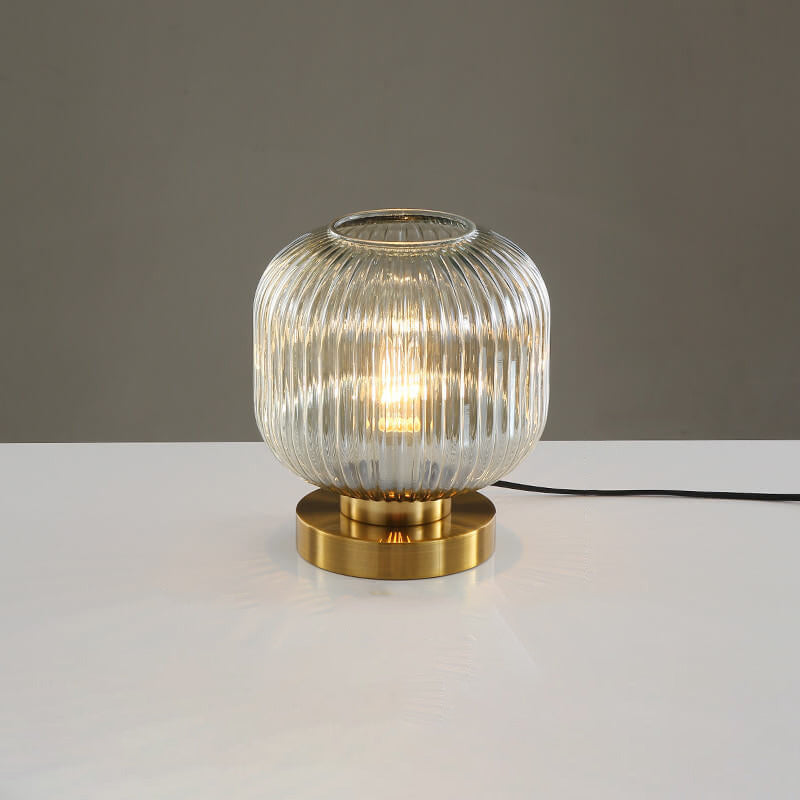 Nerida – Lampe de Table Ovale en Verre Nordique