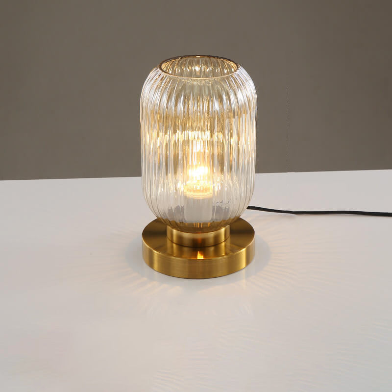 Nerida – Lampe de Table Ovale en Verre Nordique