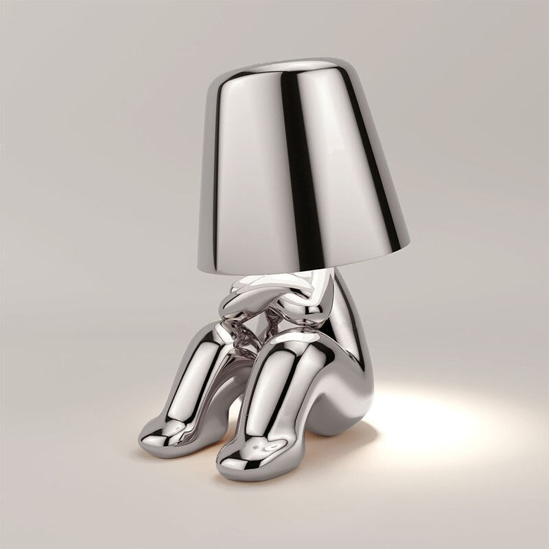 Kaori – Statue Penseur Dorée Lampe de Table