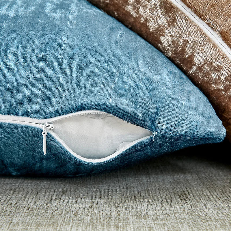 Carina – Coussin en velours ultra doux