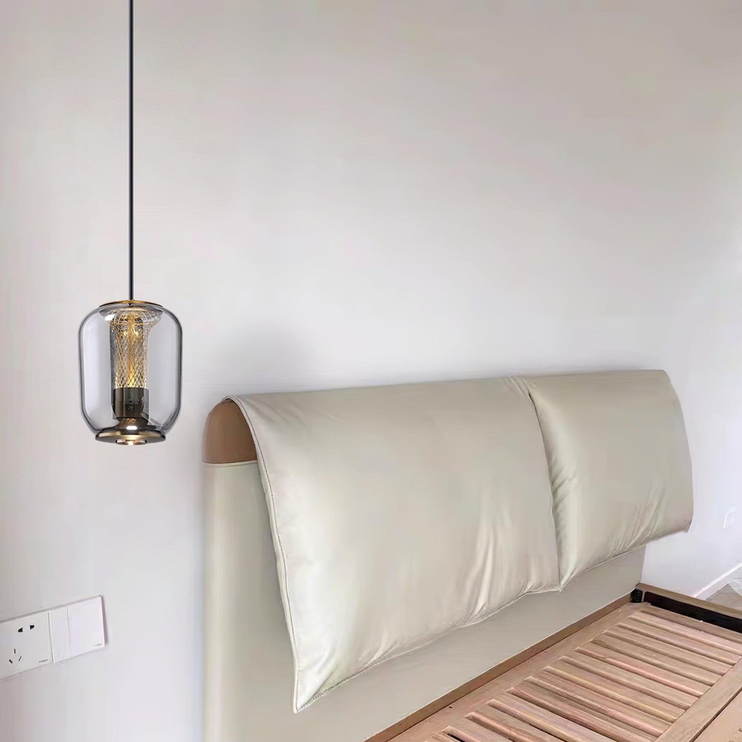 Savanna – Élégante suspension en verre pour espaces de vie élégants