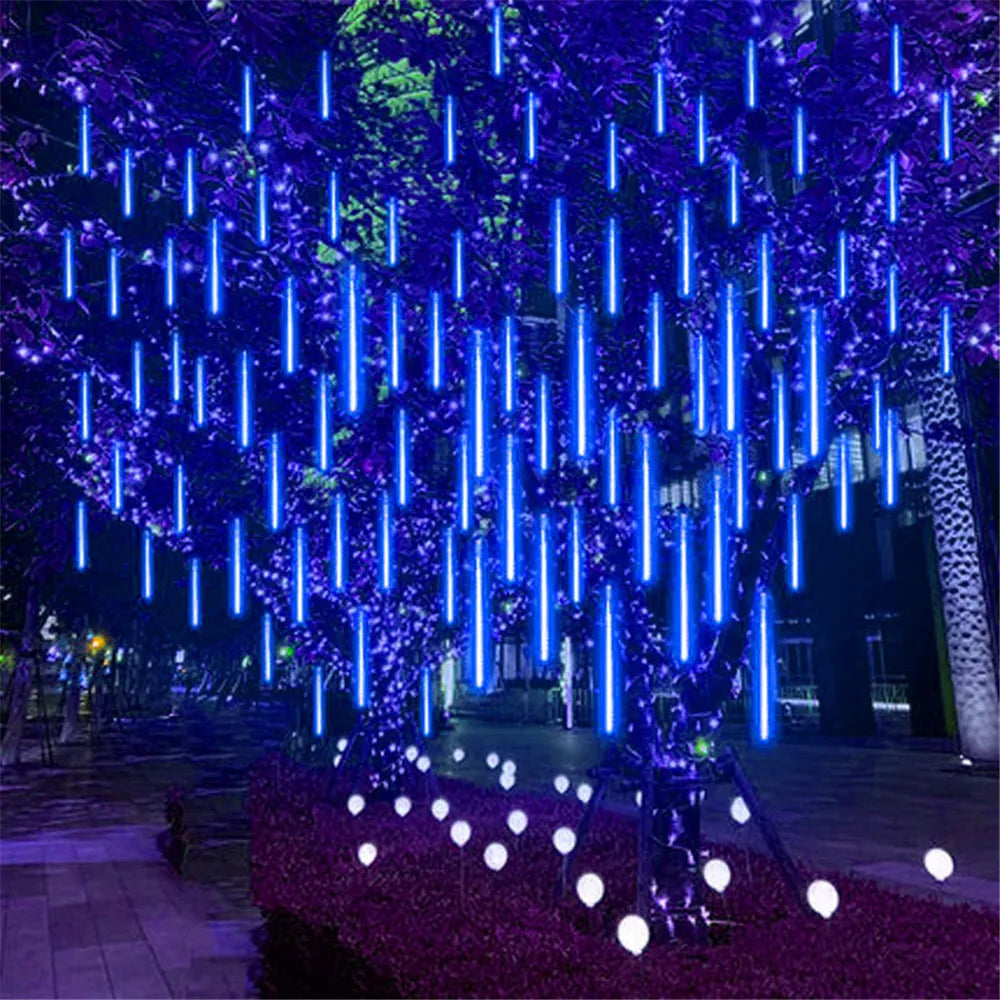 Meteora – LED Lumière Arbre pour Espaces Extérieurs