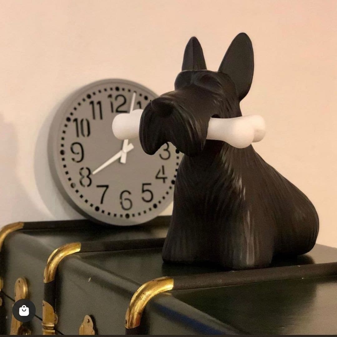 Scottie – Lampe de table en résine