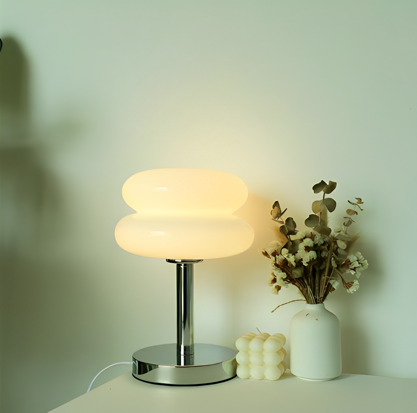 Eleni – Lampe de Table en Verre Crème de Style Rétro