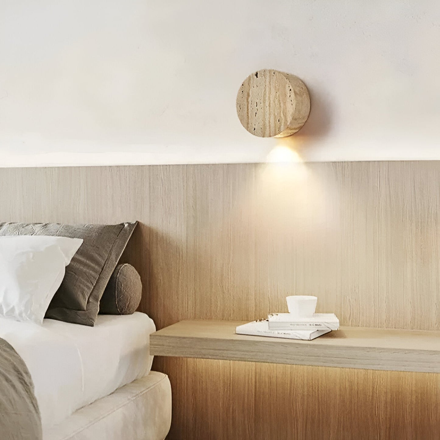 Sanya – Applique Murale en Travertin Wabi Sabi
