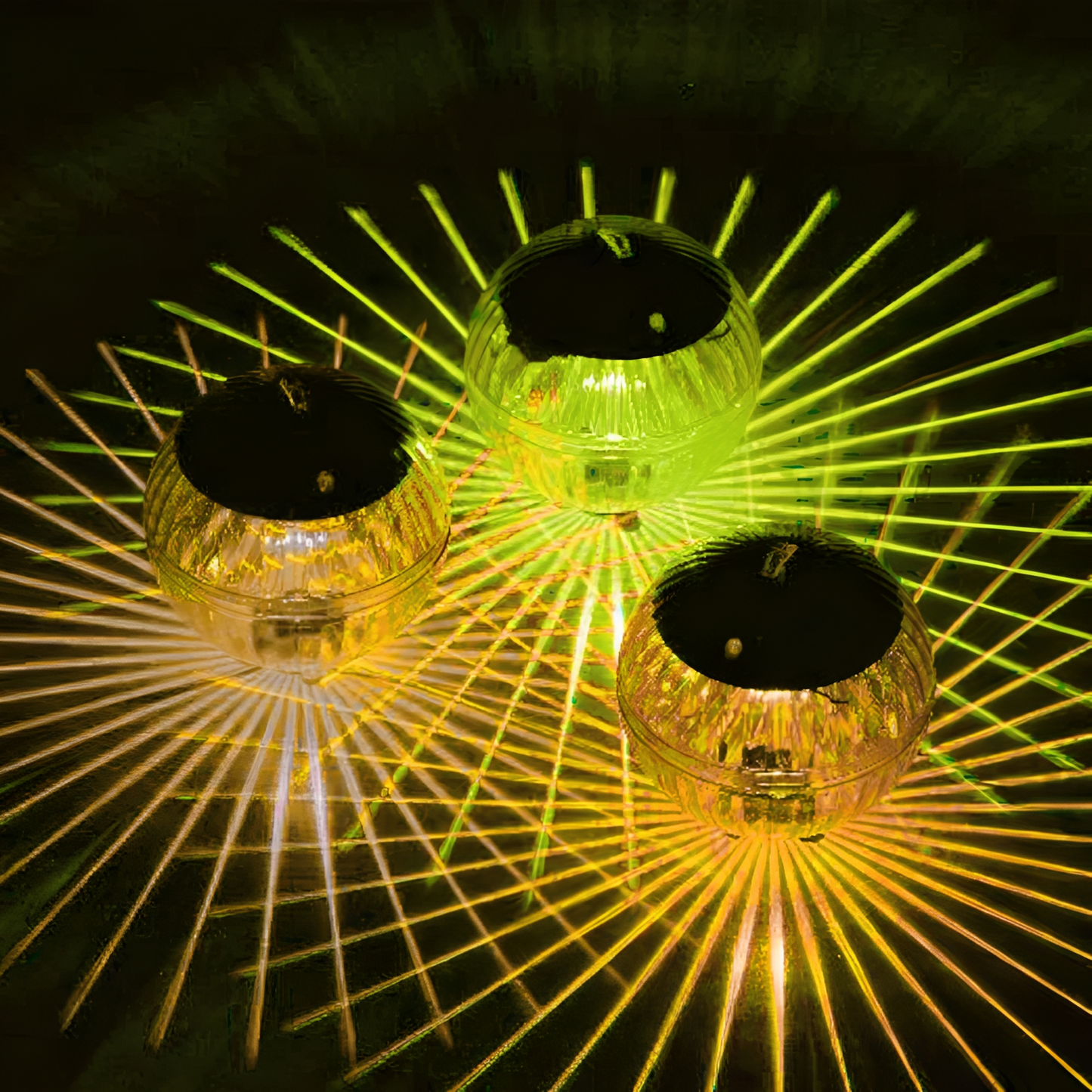 Yara – Lampes solaires flottantes pour piscine