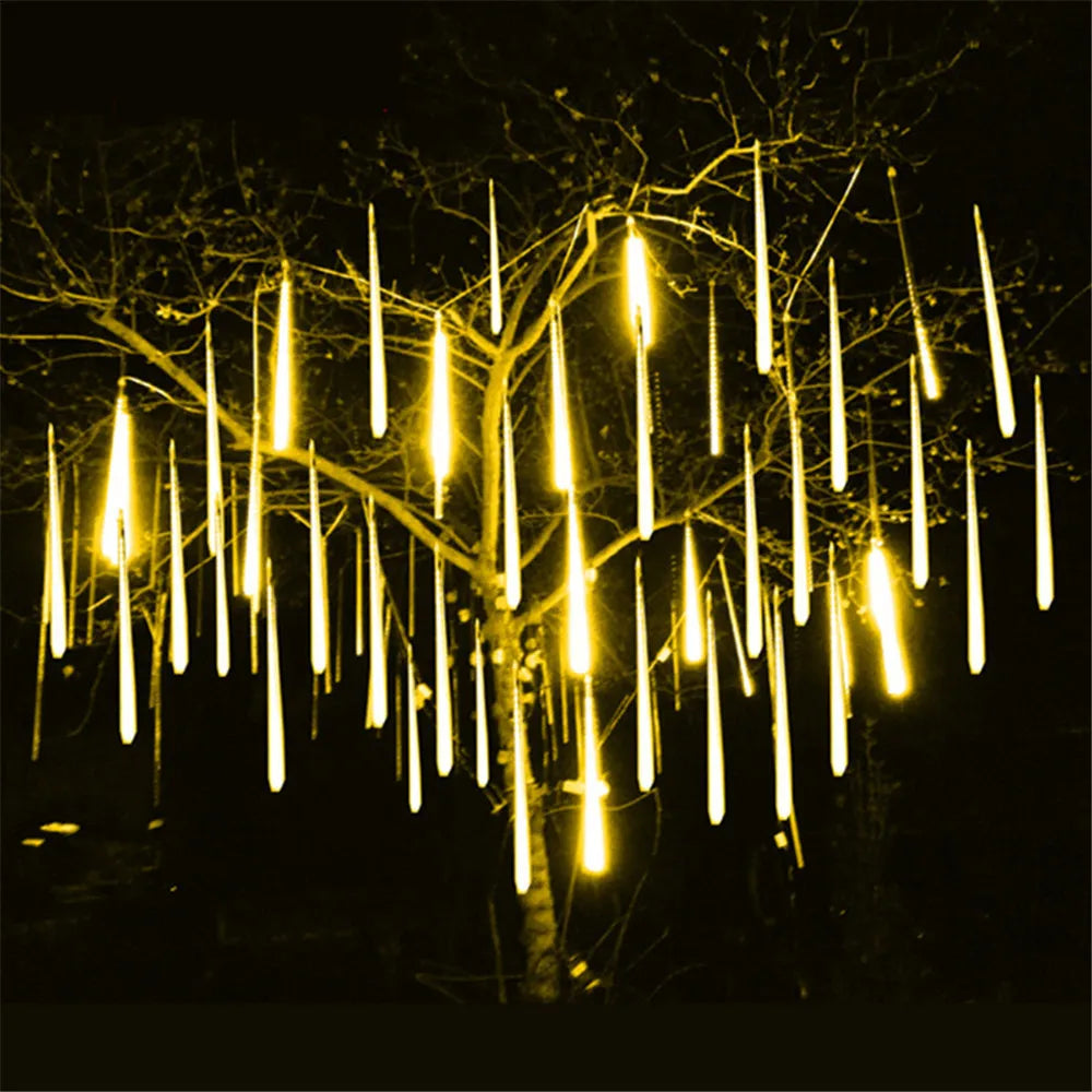Meteora – LED Lumière Arbre pour Espaces Extérieurs