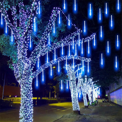 Meteora – LED Lumière Arbre pour Espaces Extérieurs