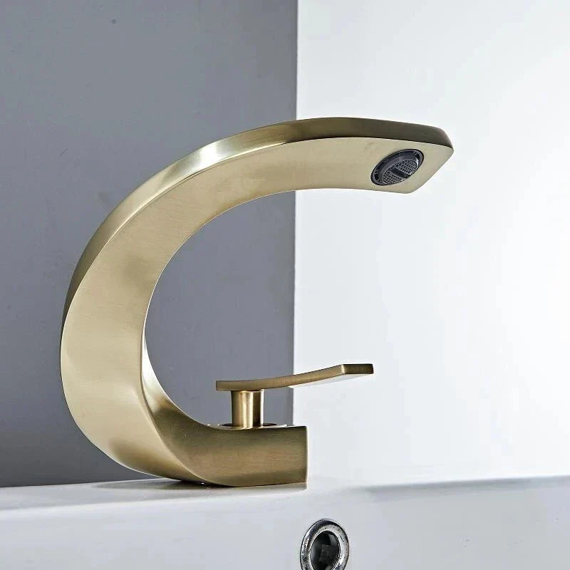 Avelyn – Robinet de salle de bain de luxe en chrome pour des moments de salle de bain élégants