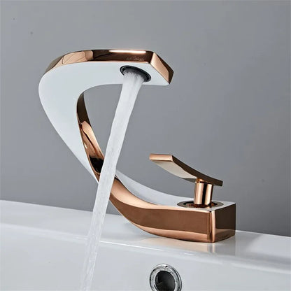 Avelyn – Robinet de salle de bain de luxe en chrome pour des moments de salle de bain élégants