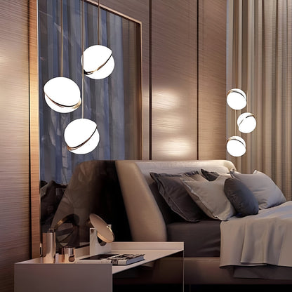Sorin – Suspension en boule light-luxury nordique