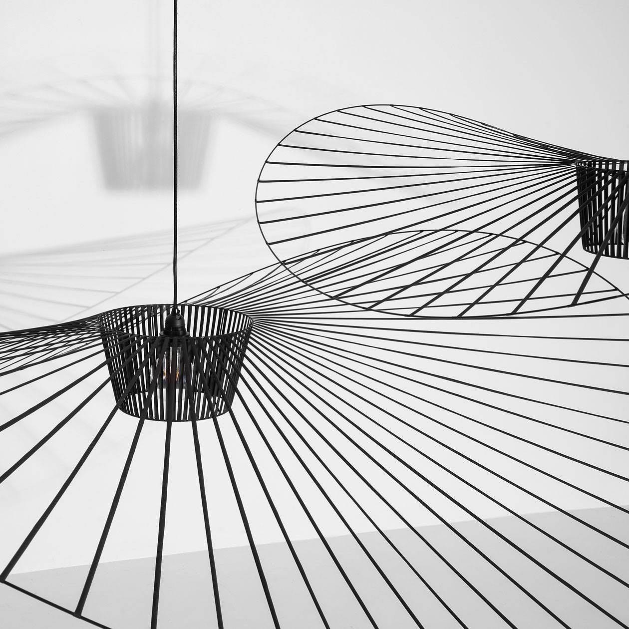 Elise – Vertigo Suspension en Fibre de Verre