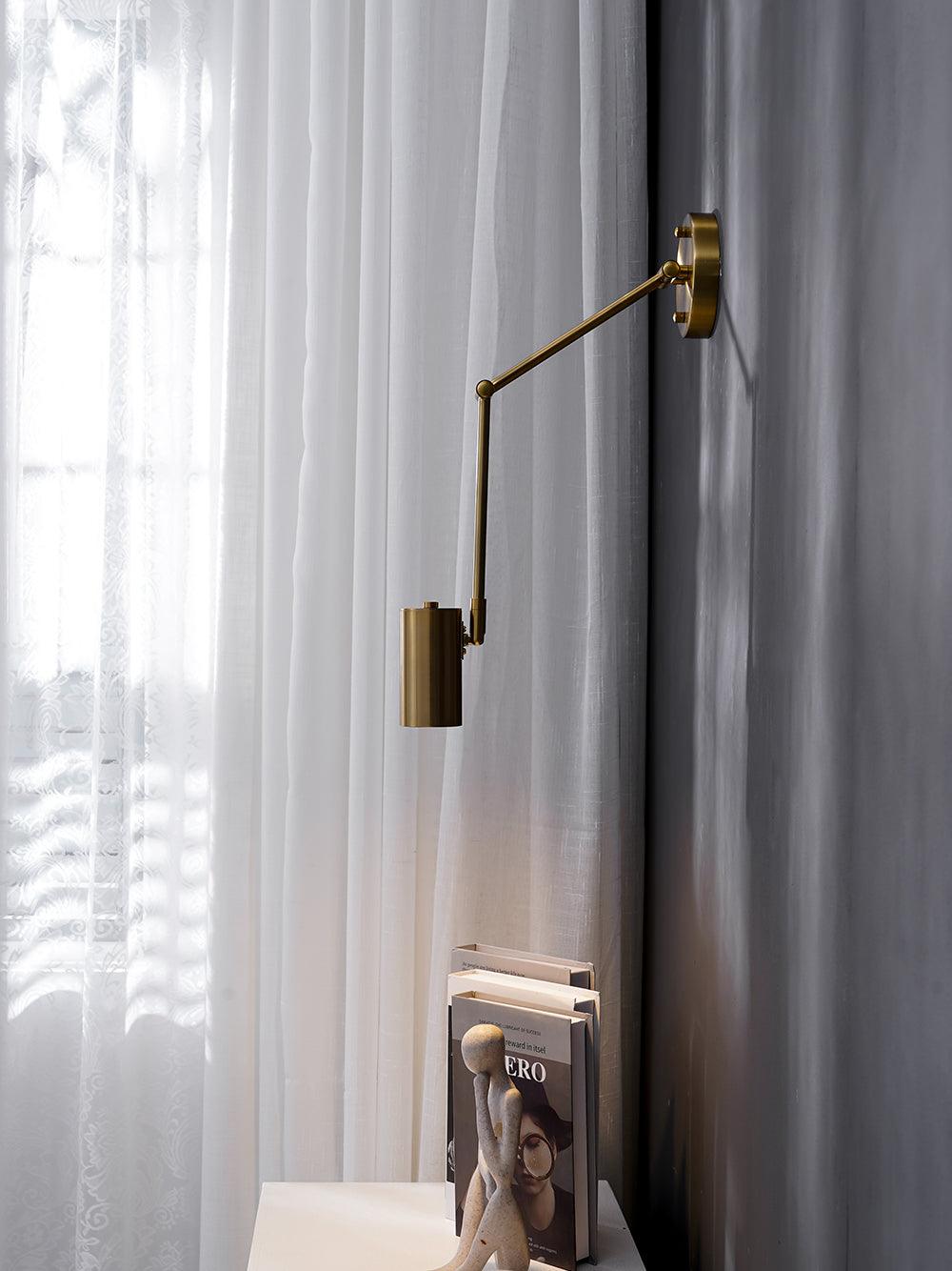 Lina – Applique murale réglable avec bras pivotant au design moderne