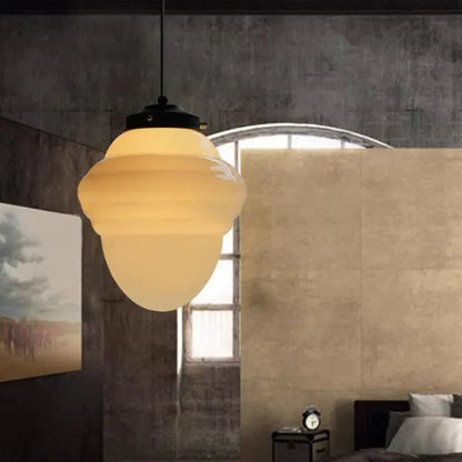 ÉclatVerre – Suspension vintage en verre sculpté au design géométrique