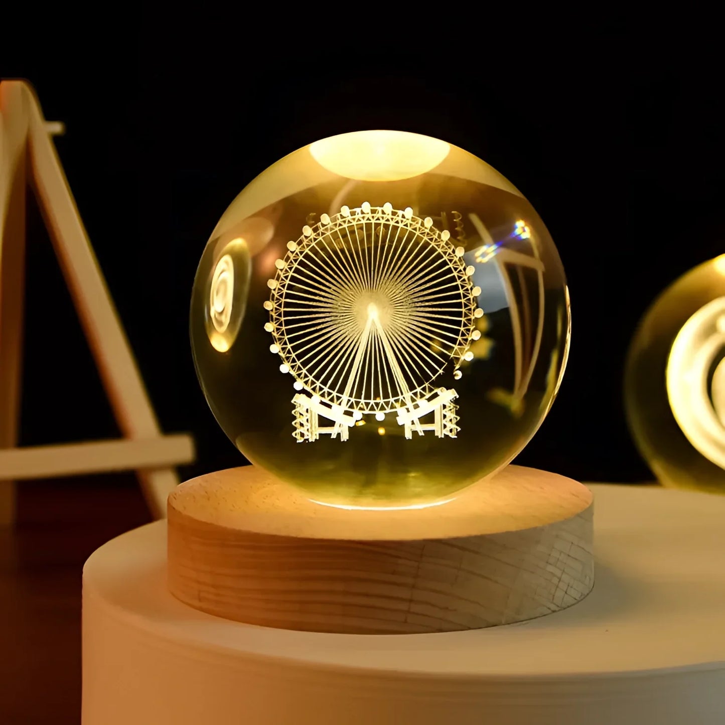 Lyora – Lampe Cristal LED avec Motif 3D