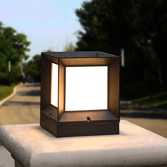 Rhian – Luminaire extérieur carré moderne