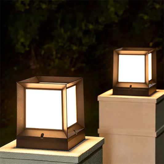 Rhian – Luminaire extérieur carré moderne