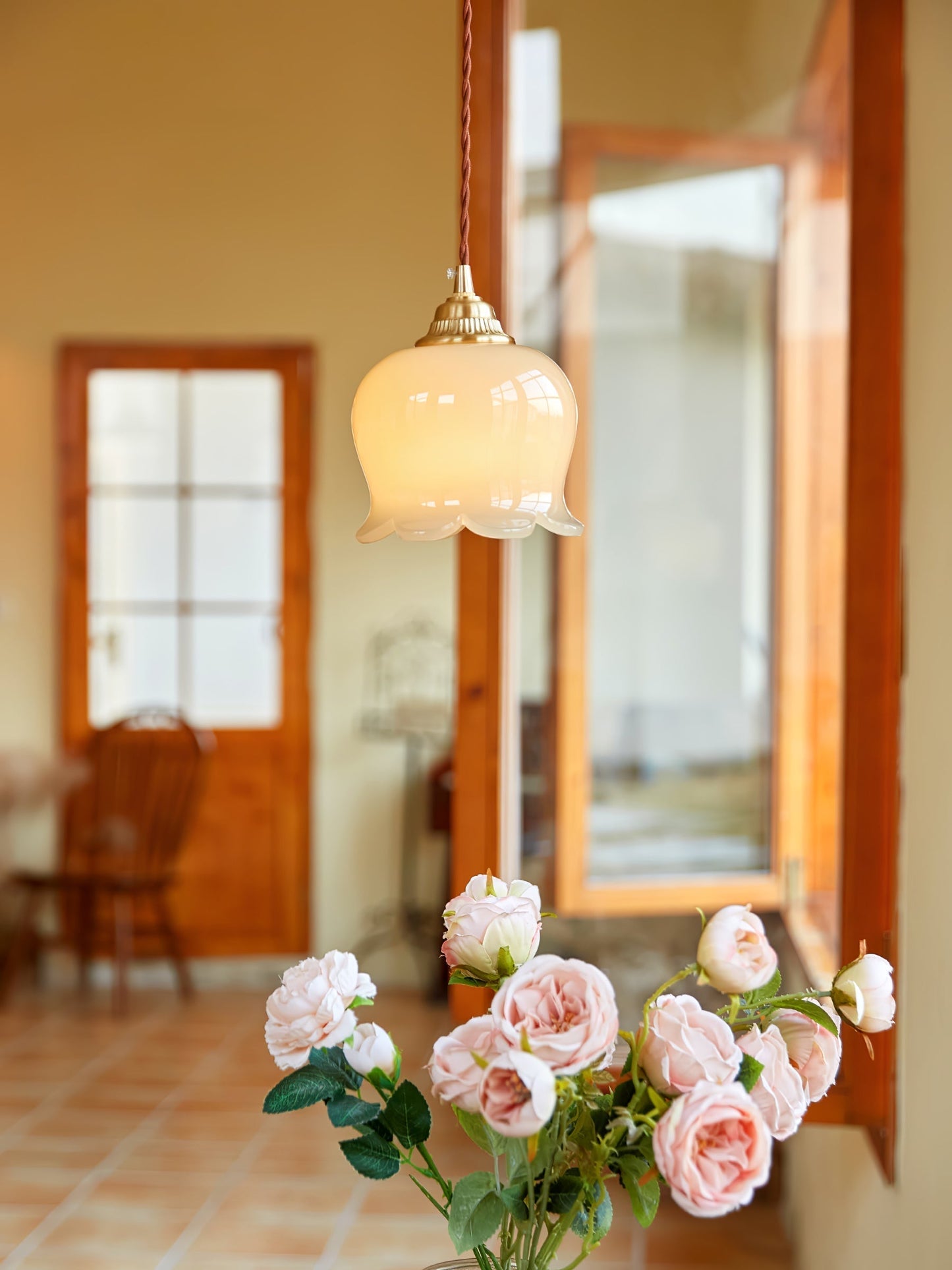 FleurdeVallée – Suspension florale inspirée de la douceur des vallées