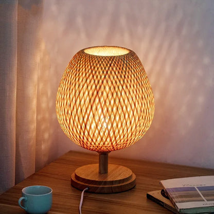 Emiko – Lampe de table zen en bambou