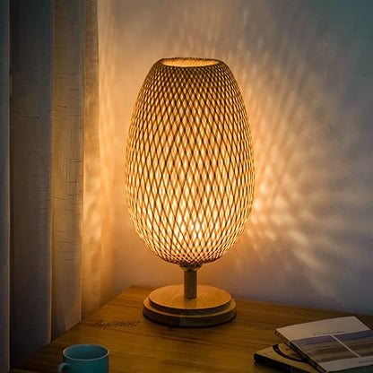 Emiko – Lampe de table zen en bambou