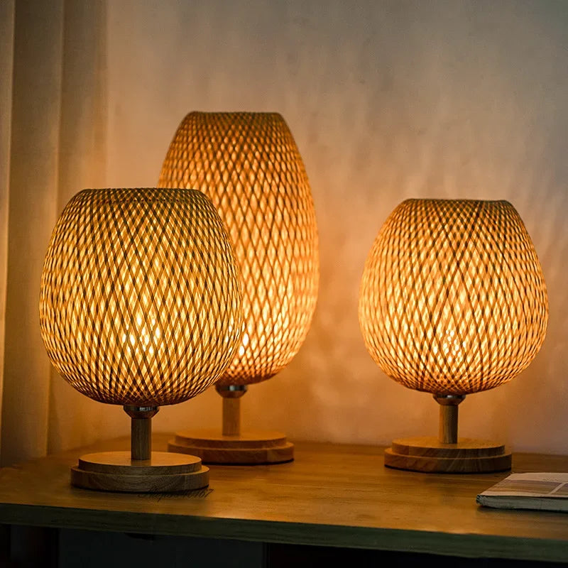 Emiko – Lampe de table zen en bambou