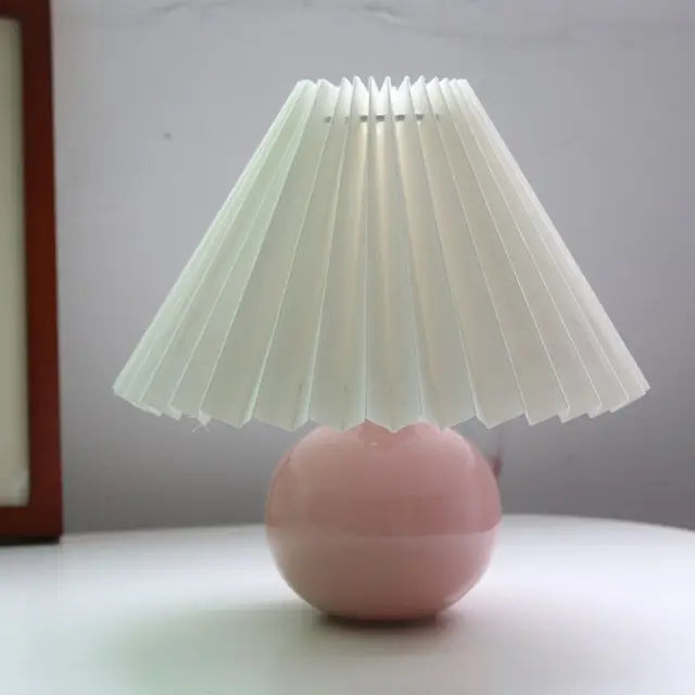Lampe De Table À Abat-Jour Plissé Au Style Rétro Chic