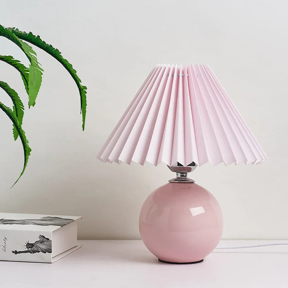 Lampe De Table À Abat-Jour Plissé Au Style Rétro Chic