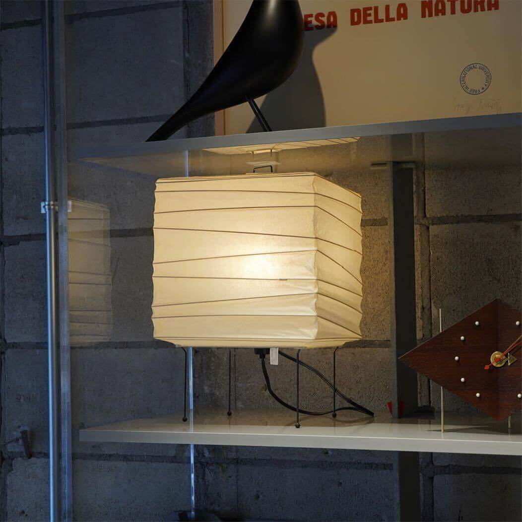 Airi – Lampadaire en papier de riz japonais