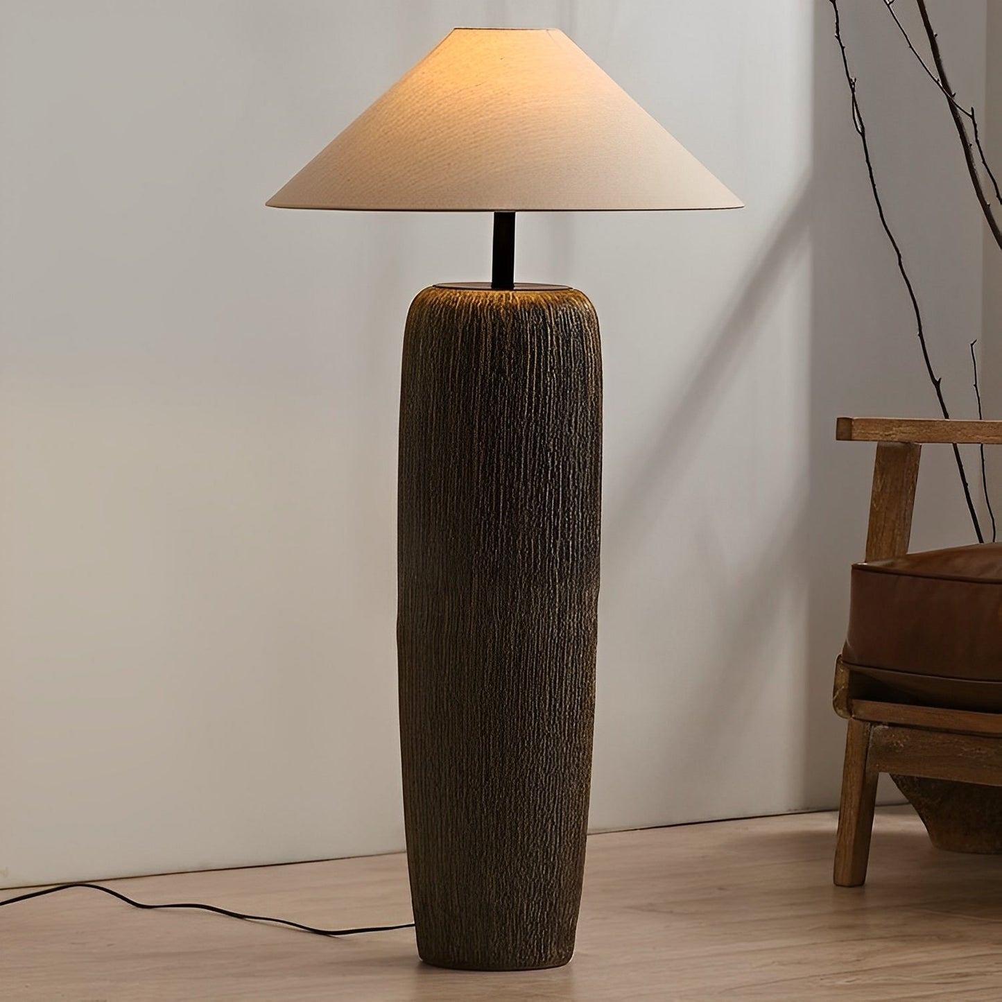 Winnie – Lampe sur pied rustique en bois avec charme vintage