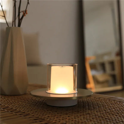LumaGlow – Bougie LED élégante avec contrôle par induction et lumière sans flamme