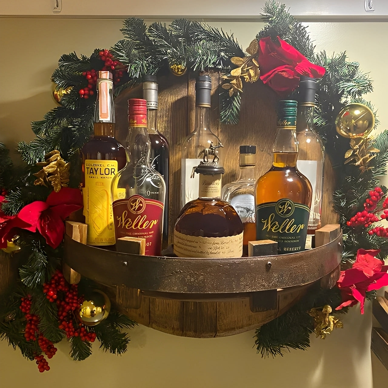 Elias – Table en bois pour vin et whisky