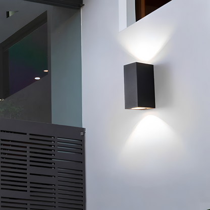 Aurex – Lampe murale LED étanche