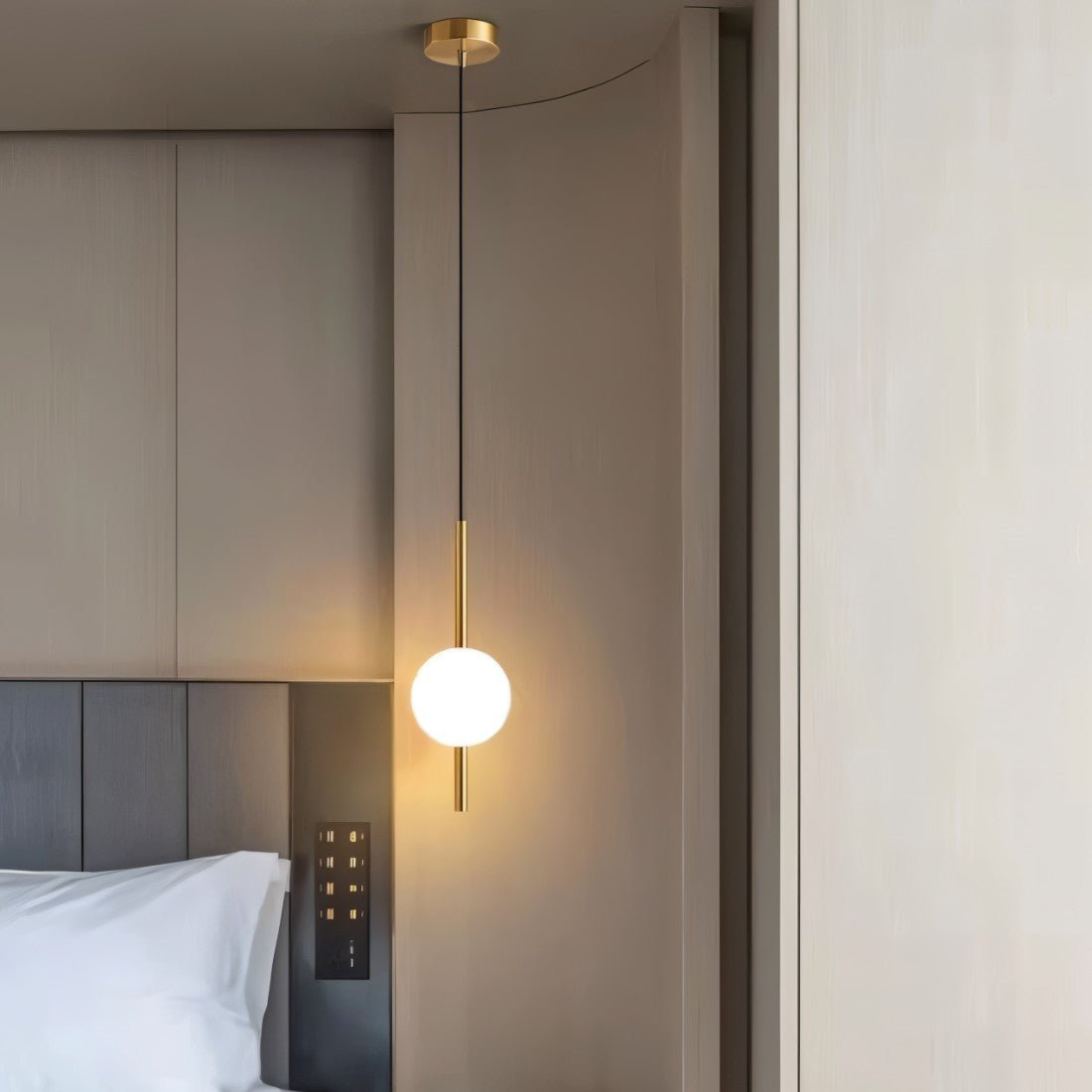 Goten – Élégante suspension avec design sphérique