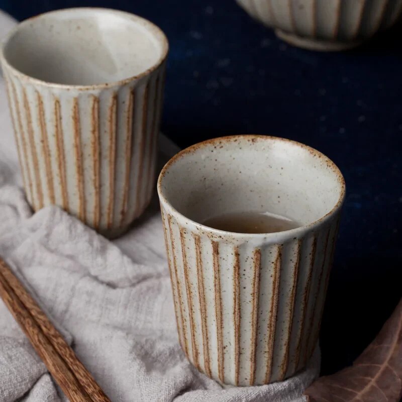 Nadine – Tasse à thé rétro
